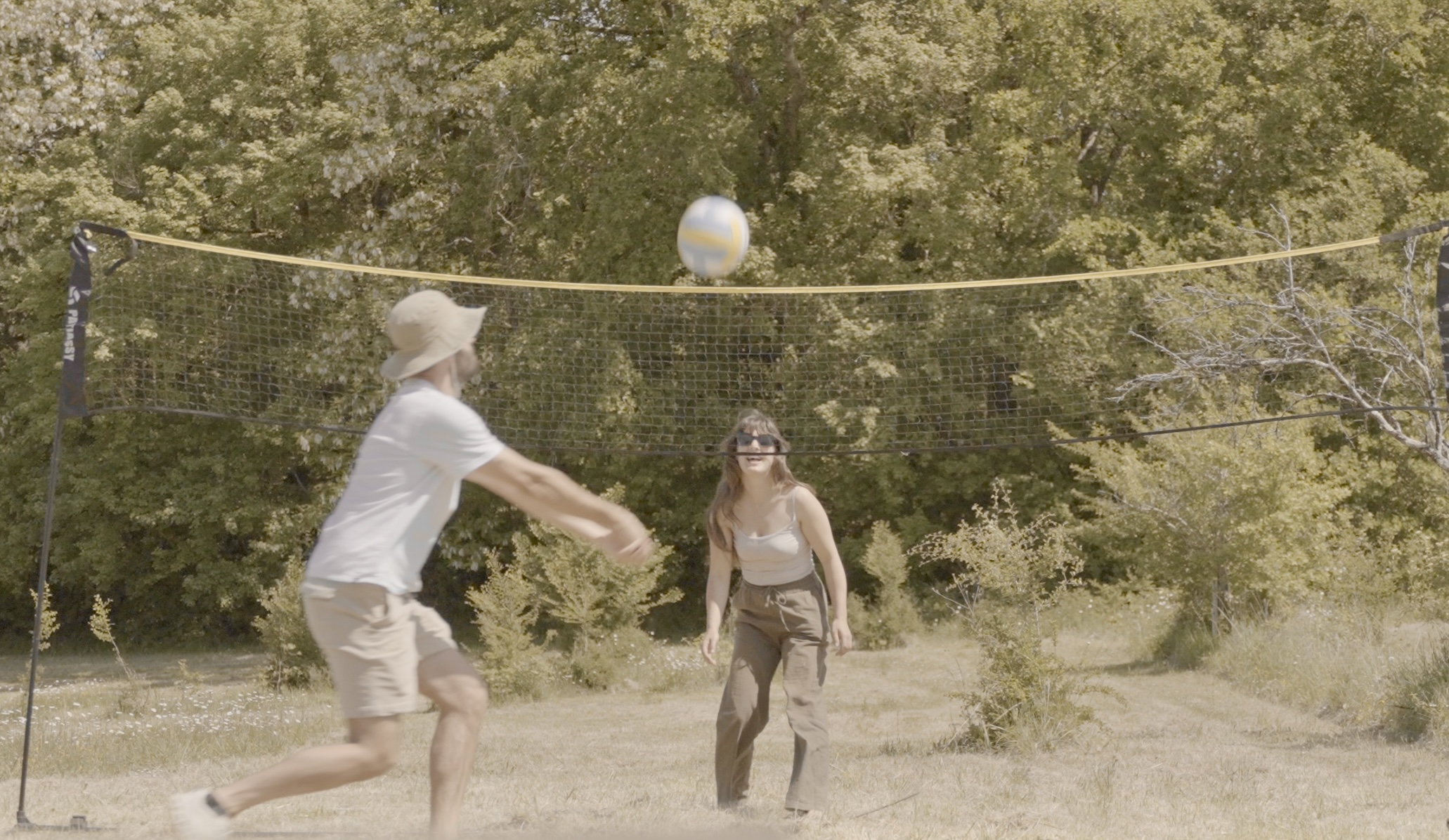 M&ouml;lkky, volley et badminton